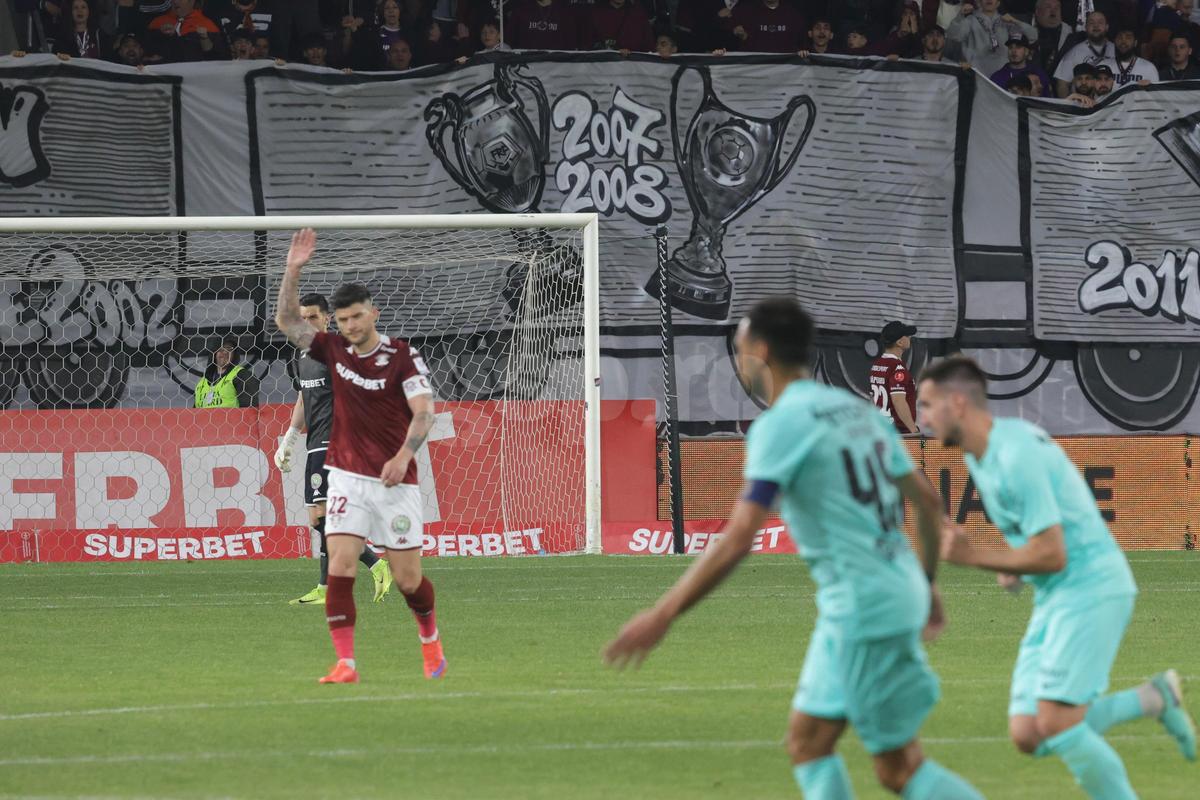 Basarab Panduru n-a avut milă de Rapid: „Asta înseamnă călcatul în picioare! În halul ăsta?”