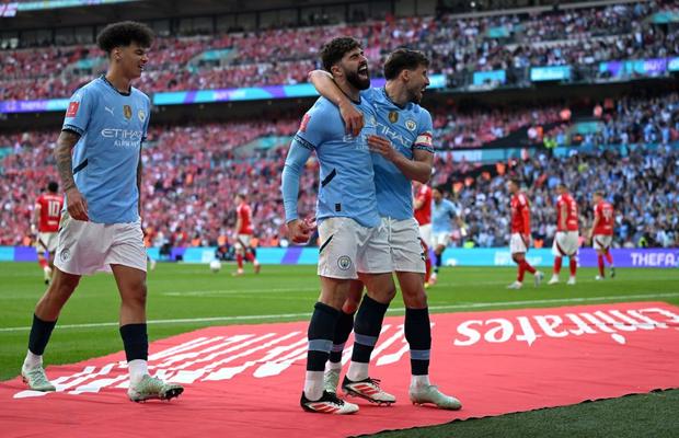 Manchester City a renunțat la principala țintă de transfer din vară » Doi fotbaliști au intrat pe lista englezilor