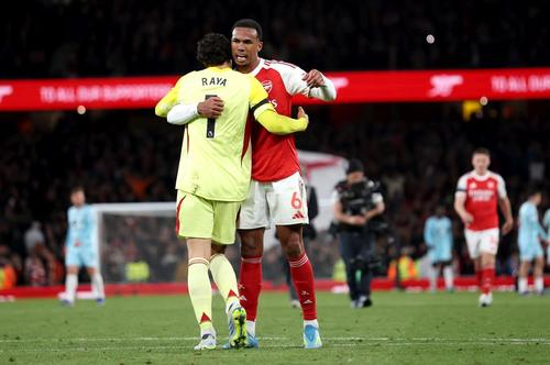 David Raya și Gabriel la Arsenal - Burnley // Foto: Getty Images