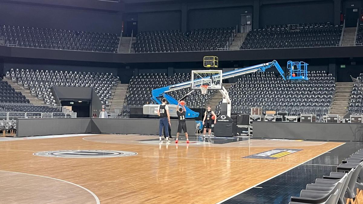 Ultimele informații din tabăra lui U-BT Cluj-Napoca înaintea meciului 3 al seriei cu SCM U Craiova: cum arată BTarena și care e situația lui Karel Guzman
