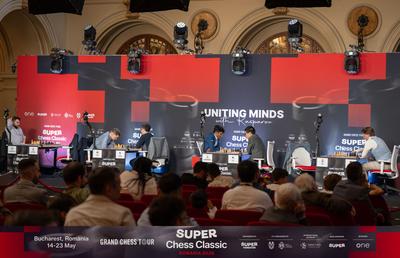 Zi de remize la Super Chess Classic România 2026:  clasamentul rămâne neschimbat după runda V