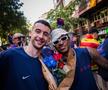 Starurile fotbalului mondial celebrează cu ochelarii de soare la ochi
