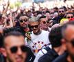 Starurile fotbalului mondial celebrează cu ochelarii de soare la ochi