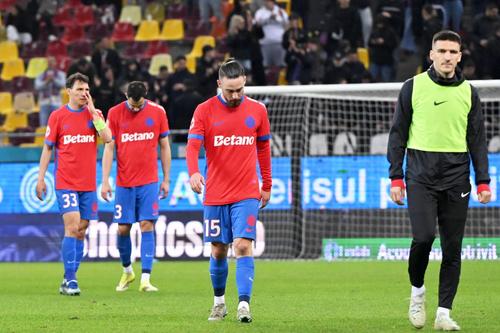 Ofri Arad, cu numărul 15 // foto: Imago Images