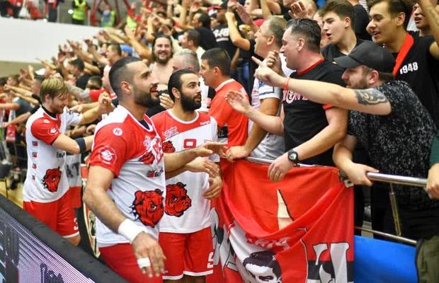 Acuzații dure după ce Dinamo n-a primit wild-card pentru Liga Campionilor: „Trebuie să ai un sponsor mare în spate să-l duci plocon la EHF!”
