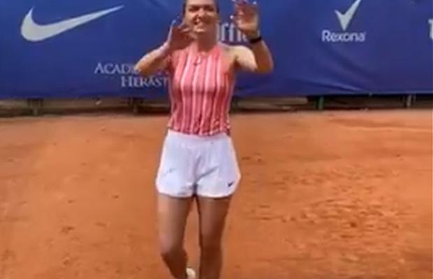 VIDEO Simona Halep s-a antrenat azi și a transmis live: ce problemă a întâmpinat locul 2 WTA