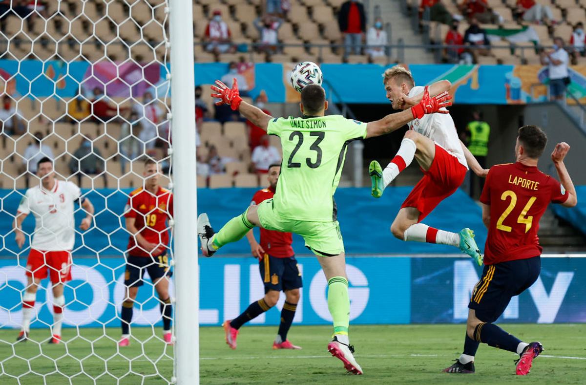 VAR, intervenție în favoarea Spaniei la meciul cu Polonia! Anglia nu a primit penalty la o fază similară