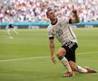 Robin Gosens (26 de ani) a fost cel mai bun fotbalist în victoria obținută de Germania, scor 4-2 cu Portugalia. Fundașul stânga de la Atalanta a avut și un „meci” personal cu starul Cristiano Ronaldo (36 de ani).