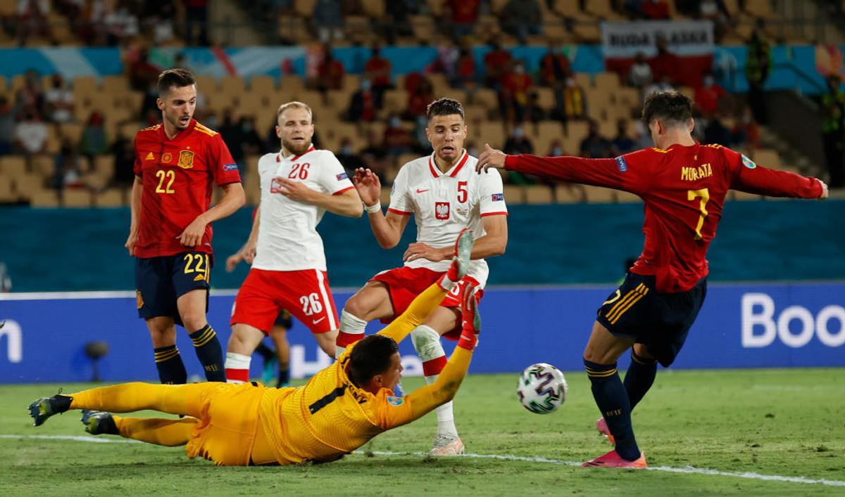 VAR, intervenție în favoarea Spaniei la meciul cu Polonia! Anglia nu a primit penalty la o fază similară