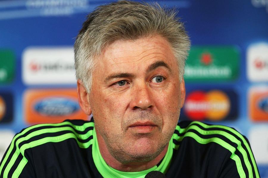 Carlo Ancelotti, în perioada Chelsea // foto: Guliver/gettyimages Carlo Ancelotti, dezvăluiri delicate despre relația cu Roman Abramovich: „Am câștigat cu 6-0, dar m-a chemat la el acasă să mă ia la rost. Mă simțeam ca un condamnat la moarte”