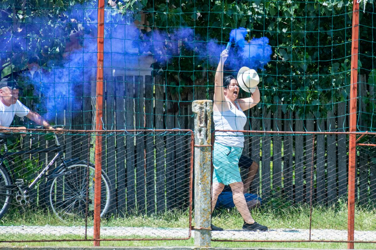 GSP a asistat la promovarea lui ACS Miroși! Sărbătoare cu alarma antiaeriană și cu o armă cu capse: „Îl împuşc pe Putin, că mi-a scumpit berea şi ţigările"