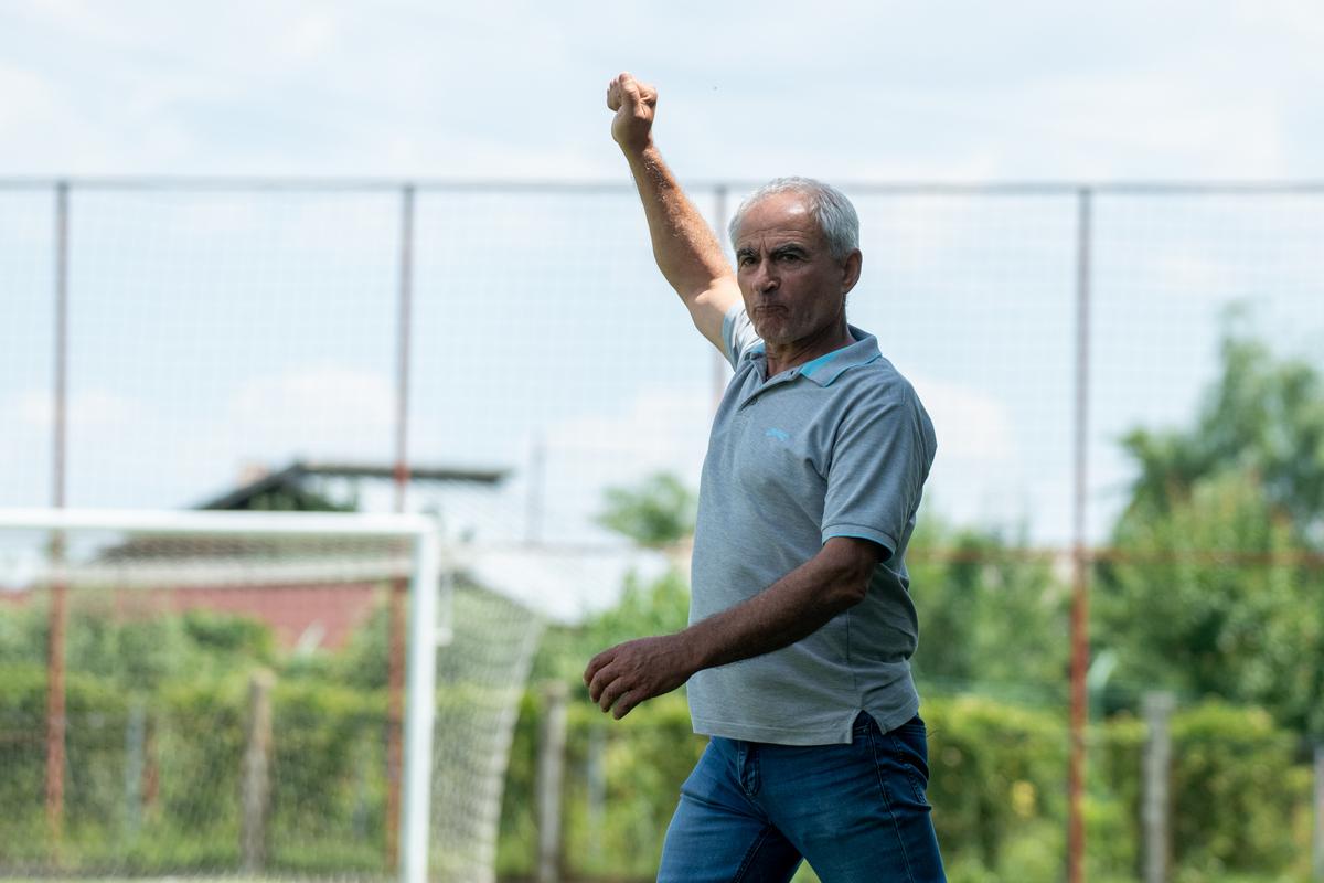 Fotbal la județ. Miroși - Negrași