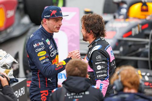 Max Verstappen și Fernando Alonso // FOTO: Imago