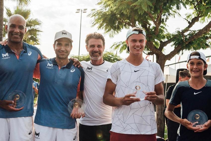 Simona Halep (30 de ani, 20 WTA) a fost învinsă în semifinalele de la Birmingham de brazilianca Beatriz Haddad Maia (26 de ani, 32 WTA), scor 3-6, 6-2, 4-6. Sportiva din Constanța nu a fost însoțiță în Anglia de Patrick Mouratoglou.