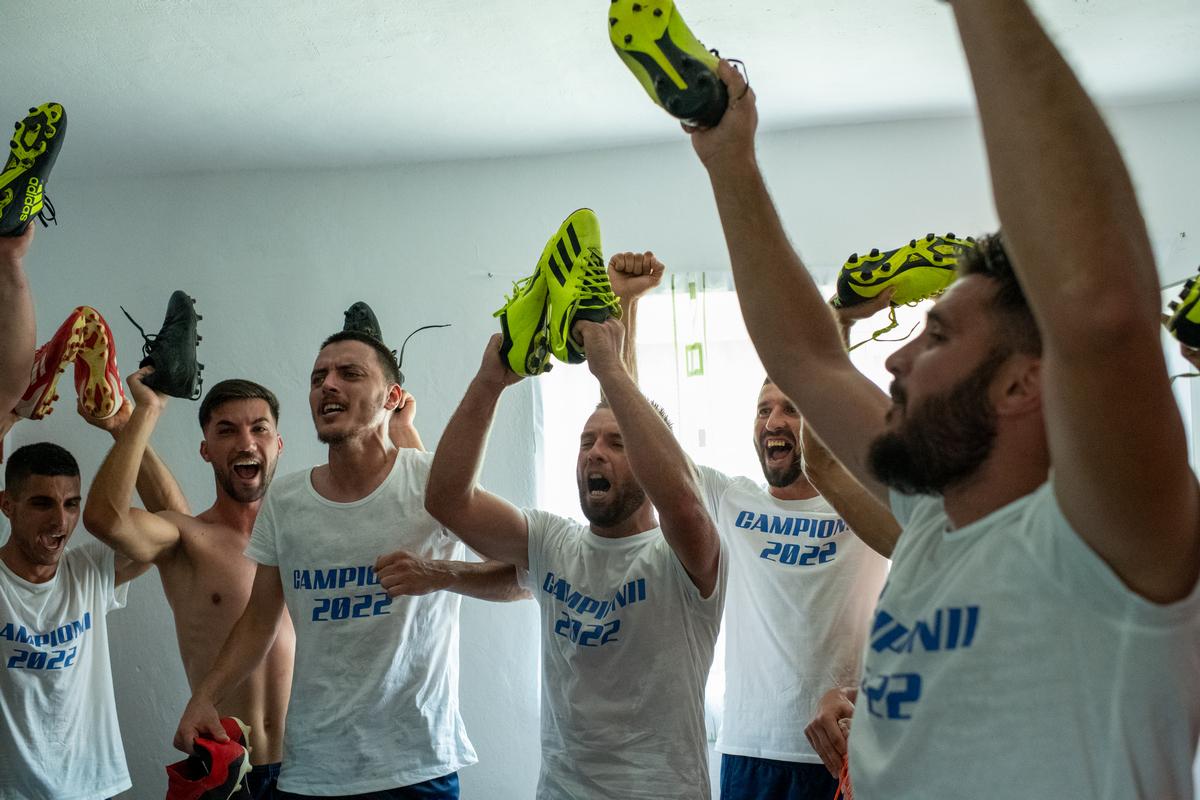 Fotbal la județ. Miroși - Negrași