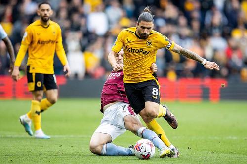 Ruben Neves, în dreapta // foto: Imago Images