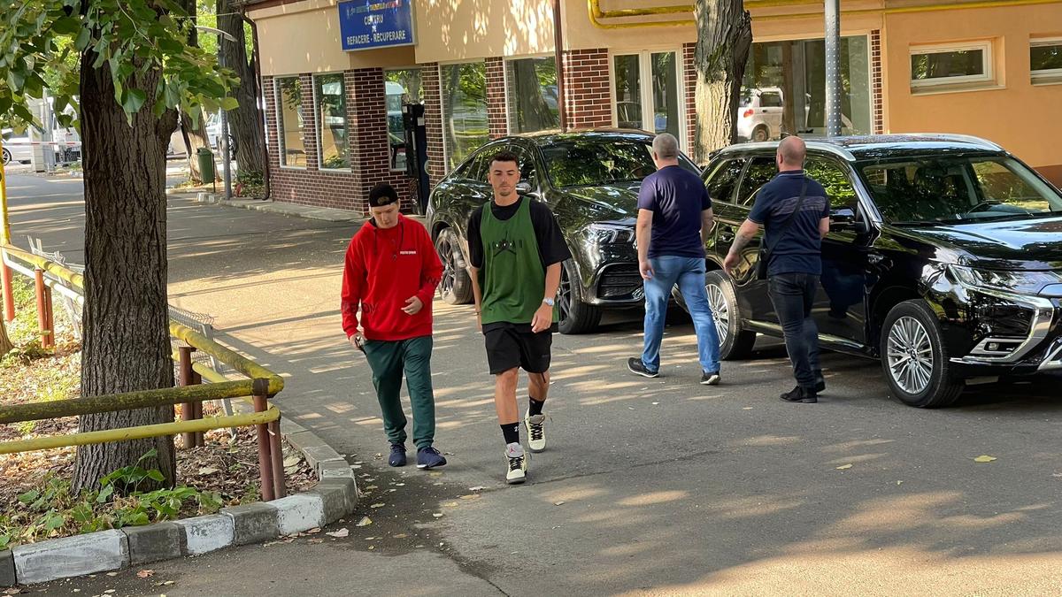 FCSB: 21 de fotbaliști la vizita medicală de astăzi, inclusiv nou-venitul Alex Băluță + Jucătorul dorit la Rapid a lipsit
