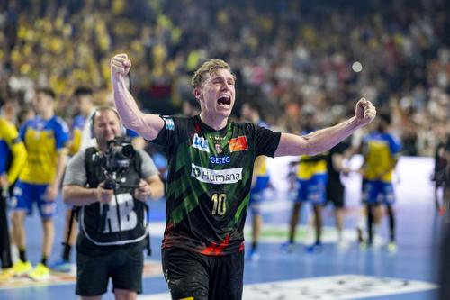 Gisli Kristjansson la finalul partidei care i-a adus cel mai prețios trofeu al carierei FOTO Imago Images