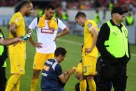 Nu s-a văzut la TV » Ce s-a întâmplat pe gazon după fluierul final: cadouri pentru ultrași și „scut” în jurul lui Mihăilă