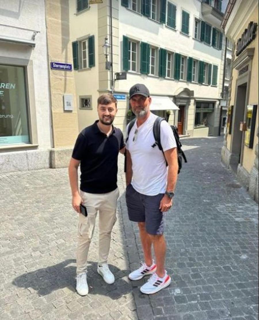 Marius Avram și Jurgen Klopp E titular contra Elveției, iar impresarul lui s-a întâlnit astăzi cu Jurgen Klopp