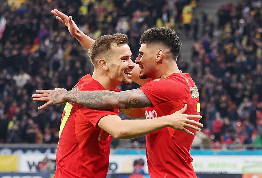 Darius Olaru și Florinel Coman în tricoul FCSB, foto: Raed Krishan / GSP „Atenție, cu Slovacia poate degenera treaba, să nu ajungem ai nimănui!” » Liță Dumitru, emoționat despre naționala României: „Am simțit ce a trăit Stanciu! Mi-au dat lacrimile, incredibil”