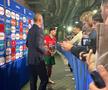 Ales „omul meciului” Portugalia - Cehia, a venit la interviuri cu trofeul în brațe