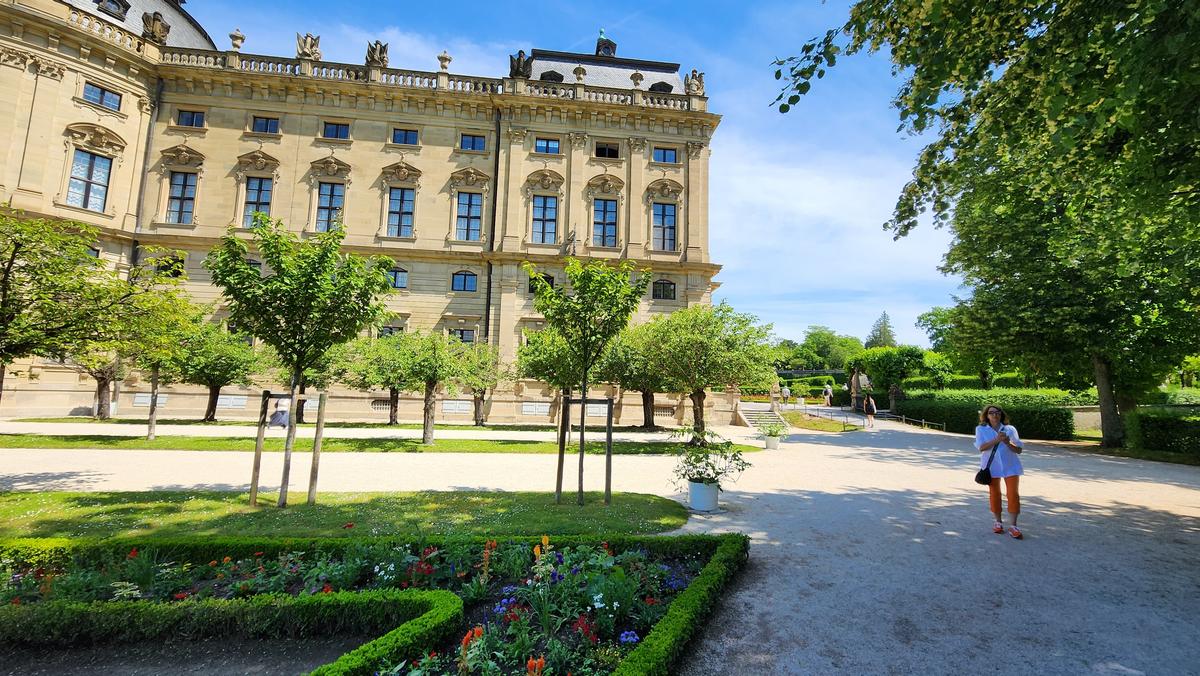 GSP.RO a intrat într-o bijuterie de clădire! Rezidența din Würzburg este de neratat