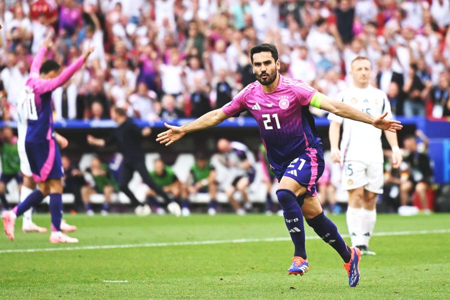 Germania - Ungaria, EURO 2024, imagini din meci/ foto: Guliver/GettyImages De ce a jucat Germania în fucsia contra Ungariei » Noul echipament de rezervă al nemților, cel mai vândut din istorie