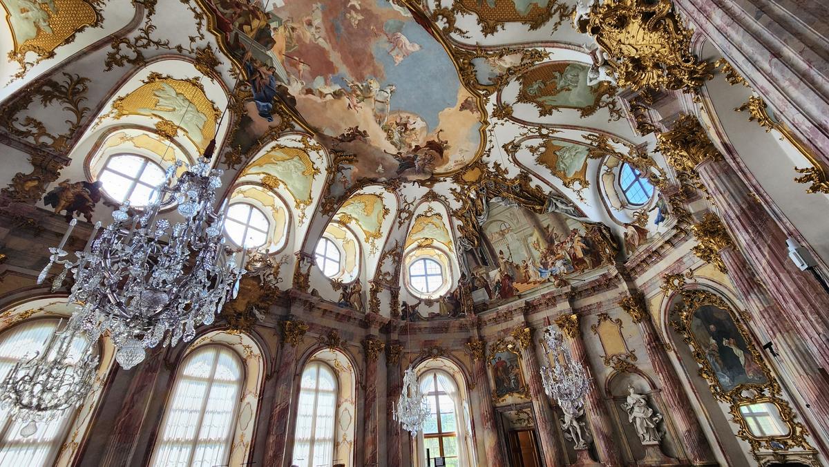 GSP.RO a intrat într-o bijuterie de clădire! Rezidența din Würzburg este de neratat