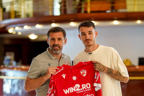 Raul Opruț a semnat cu Dinamo / Foto: Instagram