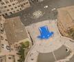 Un tricou al naționalei Italiei de 15 metri lungime întins în Piazza di Spania