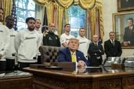 De față cu jucătorii lui Juventus, Trump a vorbit despre războiul Israel - Iran și femeile transgender: întrebarea care i-a amuțit pe italieni