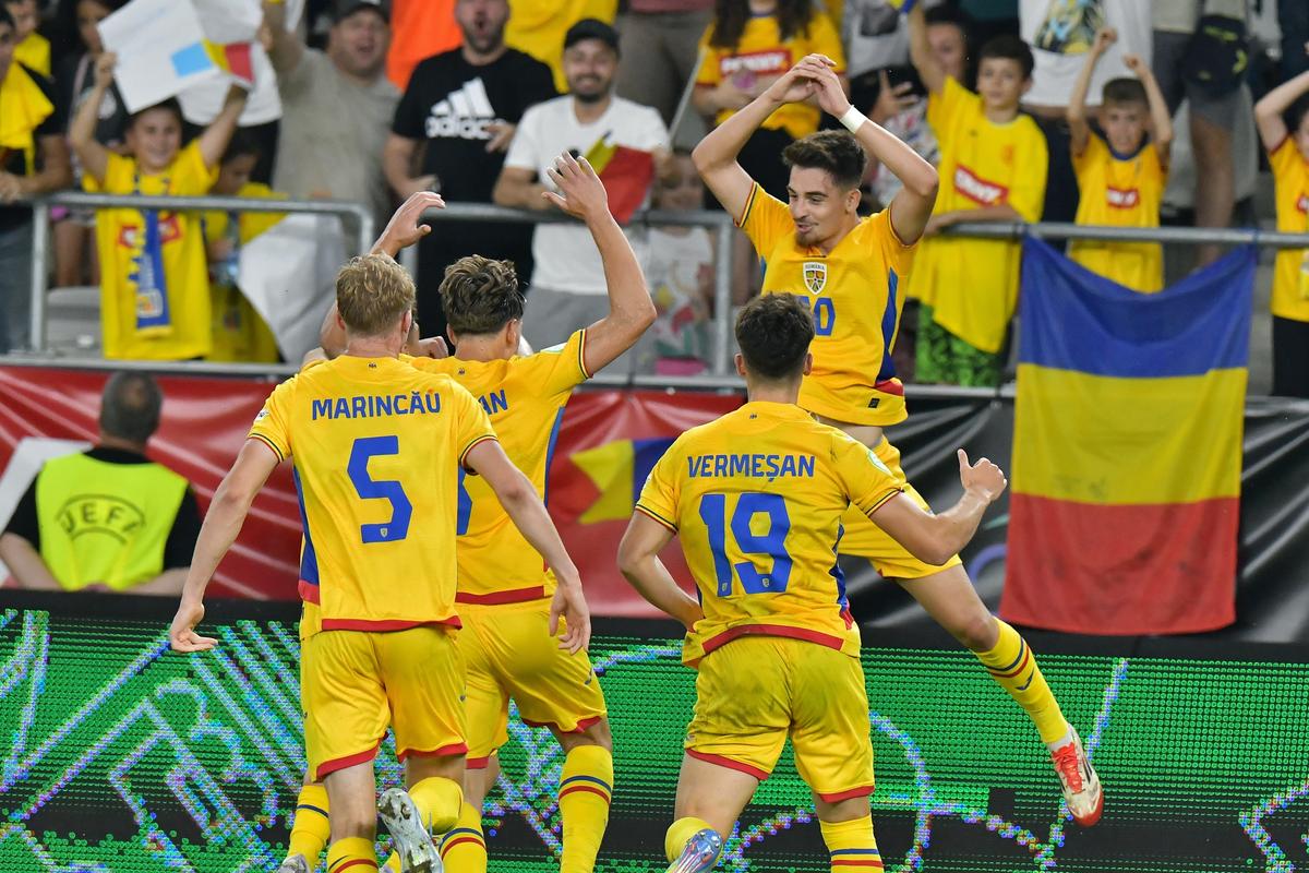 Danemarca U19 - România U19 0-3 » Victorie uriașă și CALIFICAREEE! România U19 a jucat perfect și e în semifinalele EURO U19