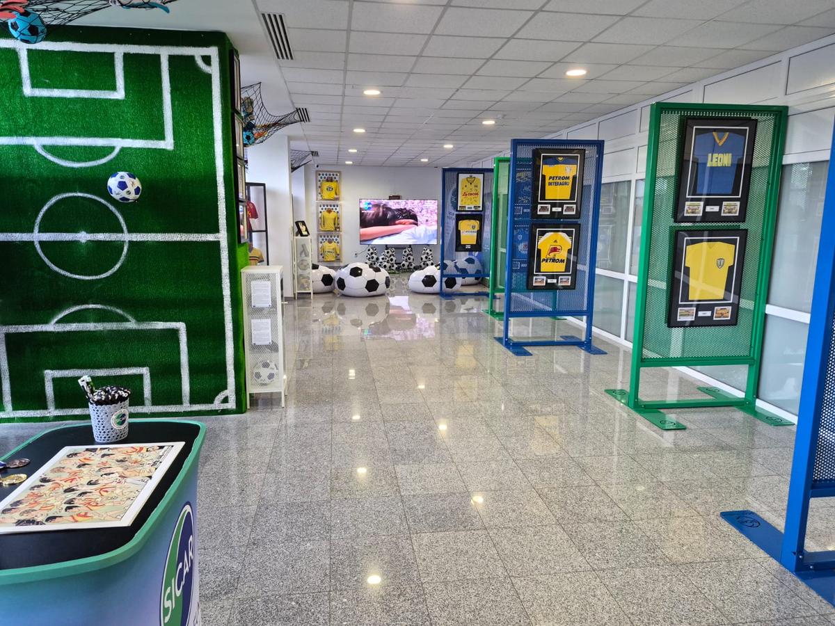Messi, Ronaldo, Hagi și Yamal, zeci de mii de euro pentru noul Muzeu al Sportului din România! + El e omul care deține tricourile de Mondiale ale lui Adi Ilie și Prunea