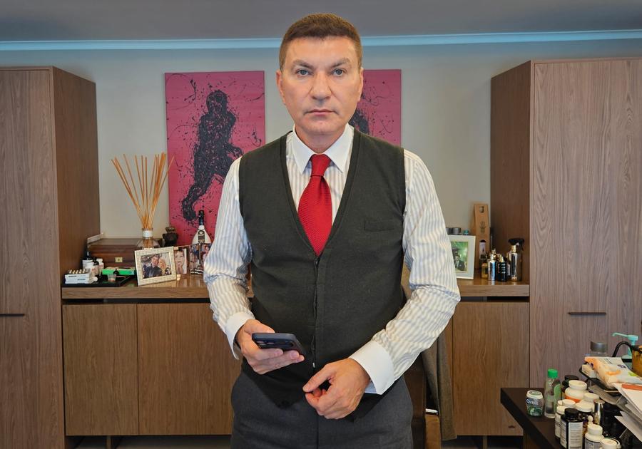 Cristi Borcea, fostul șef al clubului, cu 12 trofee cucerite alături de „câini” Cristi Borcea se teme de o ruptură între fani și club la Dinamo: „Sunt lucruri cu care nu te joci”
