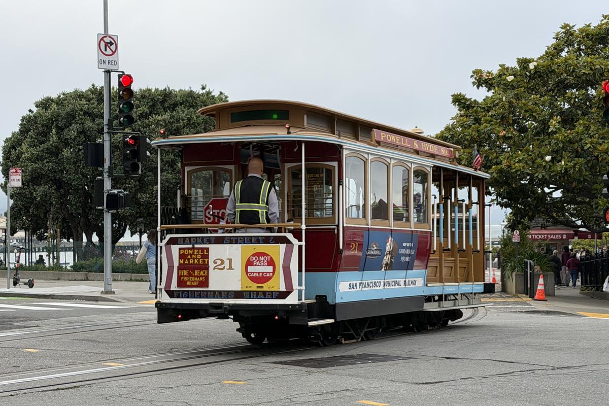 Ce am găsit în San Francisco, orașul pe perfuzii, părăsit de teama violenței în grup! Imagini INCREDIBILE și o soluție surpriză: îl salvează AI-ul?