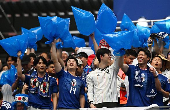 „Faceți curat la Mondial, dar acasă de ce nu faceți?” » Femeile din Japonia se revoltă