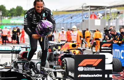 FORMULA 1. FOTO Lewis Hamilton, a 8-a victorie pe circuitul de la Hungaroring