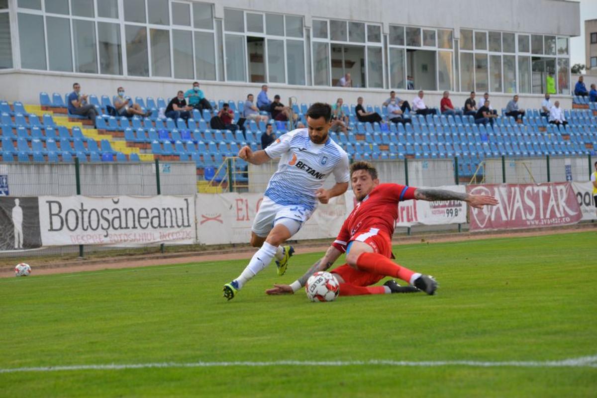 CALCULE TITLU LIGA 1. Craiova e la mâna ei, dar FCSB îi poate oferi titlul pe tavă! Clasamentul ACUM