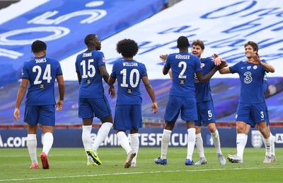 MANCHESTER UNITED - CHELSEA 1-3. Finală londoneză în Cupa Angliei! Momente de panică în finalul primei reprize