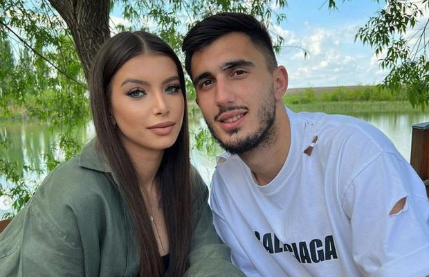 La o săptămână după nuntă, Andrei Ivan a aflat că va fi tată » Modul spectaculos prin care cuplul a anunțat genul copilului