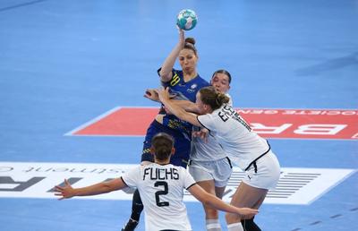 Diana Lixăndroiu debutează la Mondial la 18 ani chiar în meciul România - Danemarca, derby-ul grupei