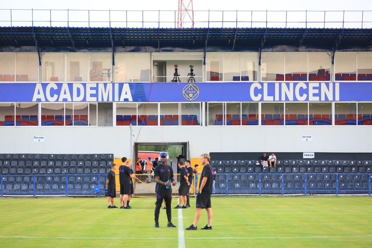 Unirea Slobozia - FCSB, înainte de meci