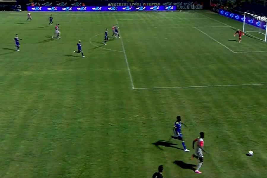 Momentul în care Olaru e faultat Olaru, declarație lipsită de fair-play la finalul remizei Slobozia - FCSB! Ce a putut să spună despre autorul golului decisiv