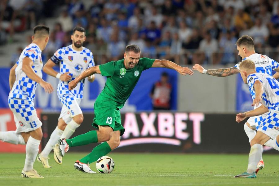 Corvinul Hunedoara a produs deja o surpriză în parcursul european Europa noastră