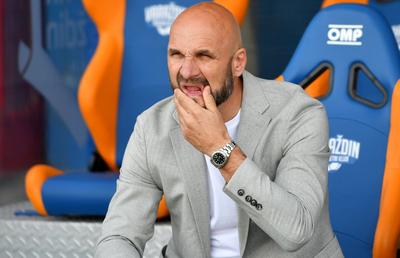 „Din acest motiv joacă în Liga 2” » Antrenorul lui Rijeka, pus în gardă de calificarea Corvinului: „Avertisment pentru noi”