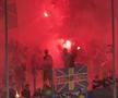 Ultrașii au aprins zeci de torțe și fumigene la Petrolul - FCSB. Foto: Andrei Crăițoiu (GSP.RO)