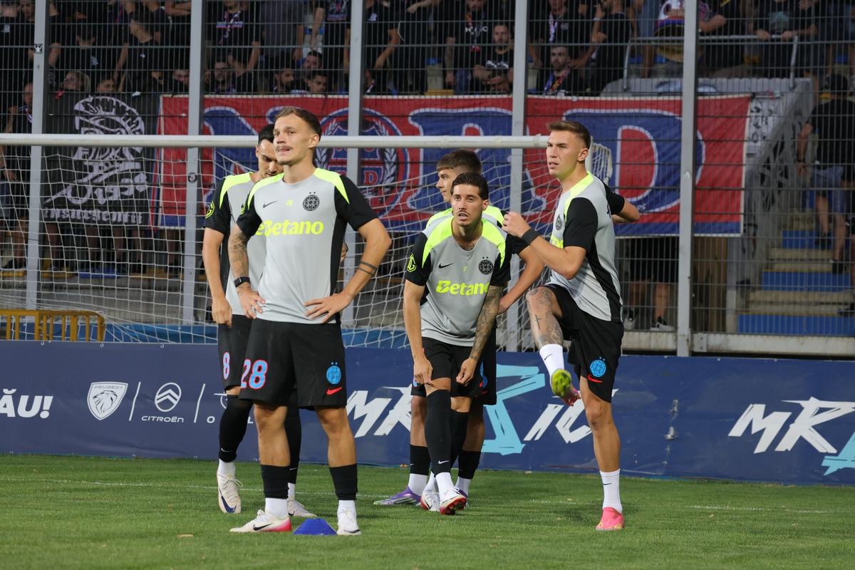 Petrolul - FCSB, imagini de la încălzire / Foto: Ionuț Iordache GSP