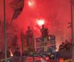 Ultrașii au aprins zeci de torțe și fumigene la Petrolul - FCSB. Foto: Andrei Crăițoiu (GSP.RO)