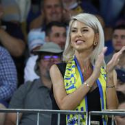 Andreea Hanca a fost prezentă la meciul Petrolul - FCSB. Foto: Ionuț Iordache (GSP.RO)